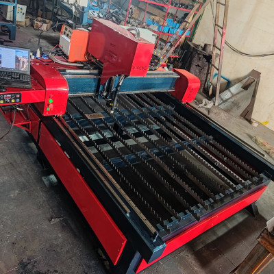 دستگاه سی ان سی cnc پلاسما 150 در 300 سانت